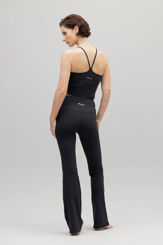 High-waist flared leggings Altijd gekleed in het zwart