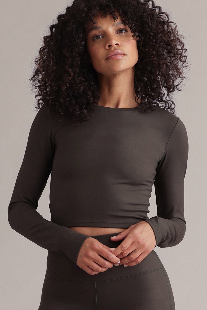 Lange mouwen cropped altijd gekleed bosnacht