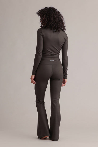 Lange mouwen cropped altijd gekleed bosnacht